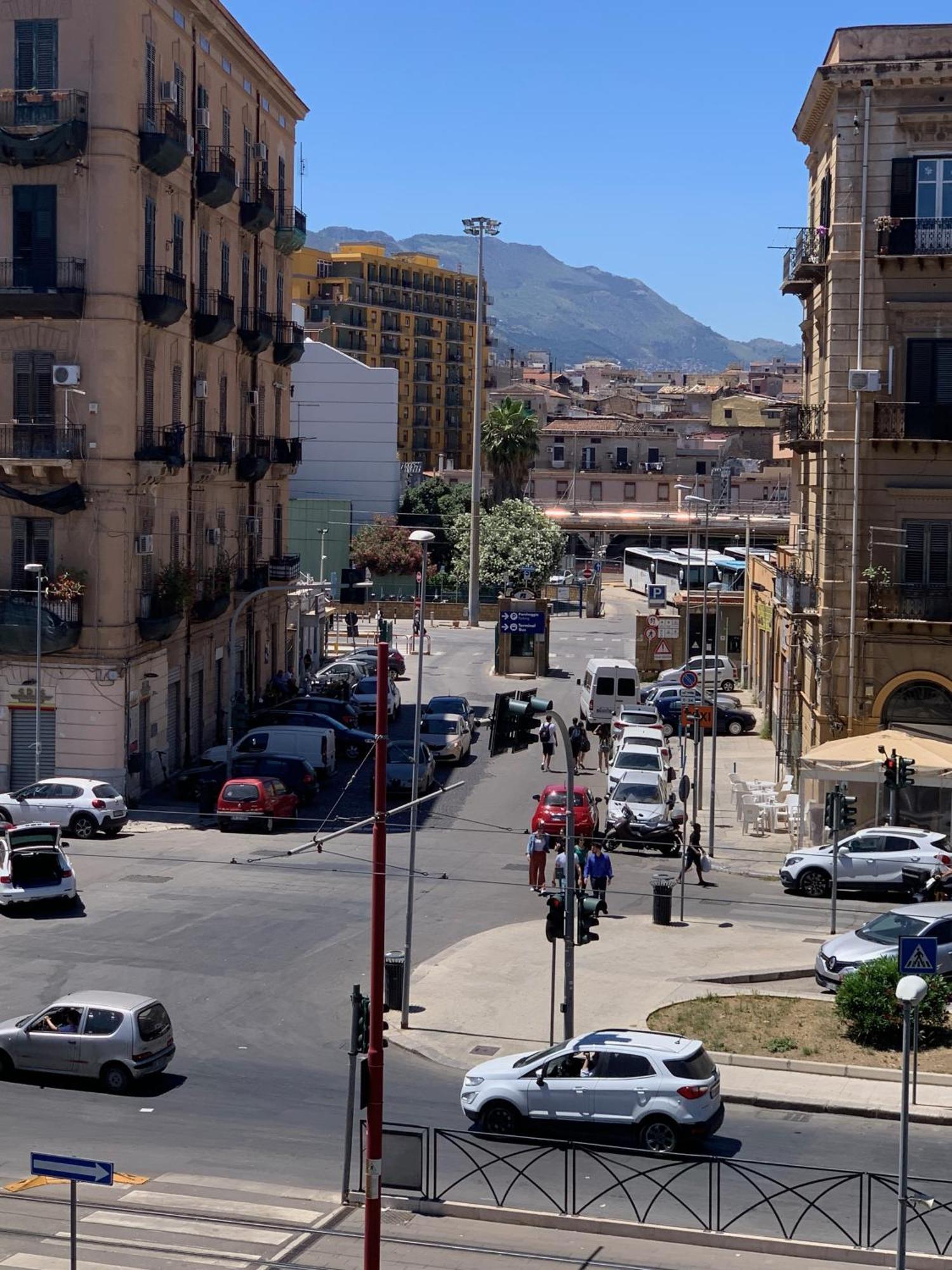 Central Station Palermo Eksteriør billede